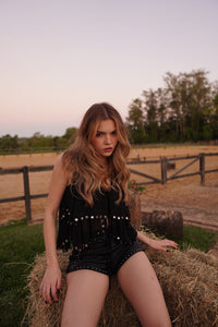 Blusa con tachuelas 