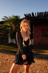 Vestido Babados Renda