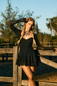 Vestido Babados Renda