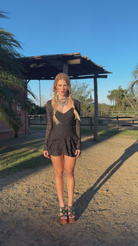 Stories de Vestido Babados Renda