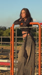 Stories de Calça Jeans Alfinetes Marrom